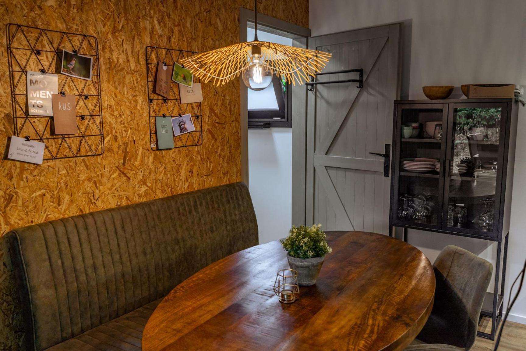 Wellness In The Woods - 4P Tinyhouse Met Prive Sauna & Hottub Diessen Luaran gambar